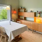Family With Fjord Views In Heights Drøbak