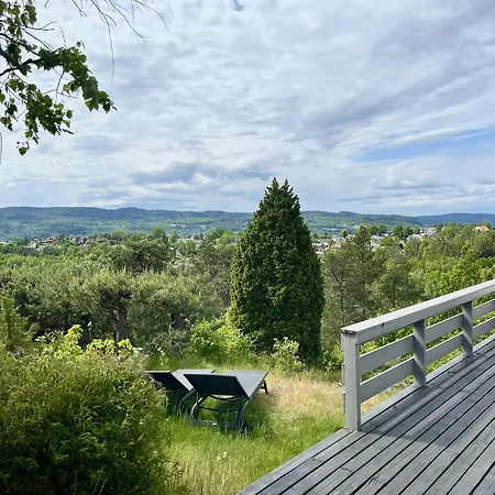 بيت للعطل Family With Fjord Views In Heights *